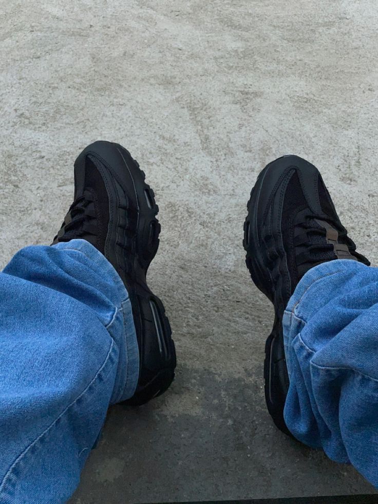 Air Max 95 Triple Black